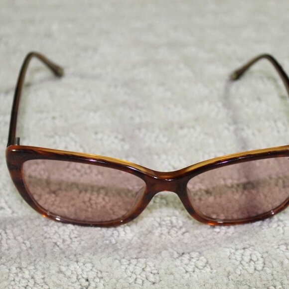 Lulu Guinness L101 Tortoiseshell Frame with Light Color Lens Sunglasses - Picture 3 of 9